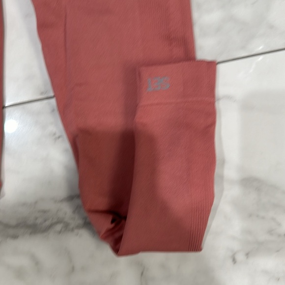 Set active - Picture 3 of 7